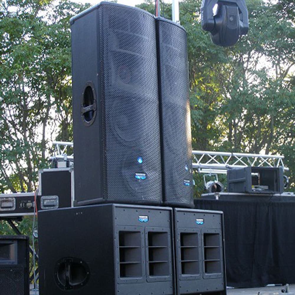 Mackie SWA 1801 powered subwoofer - photo 2